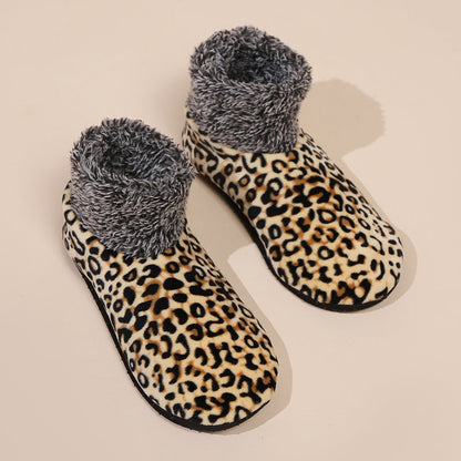 Nswa | Calcetines Cálidos con Estampado de Leopardo