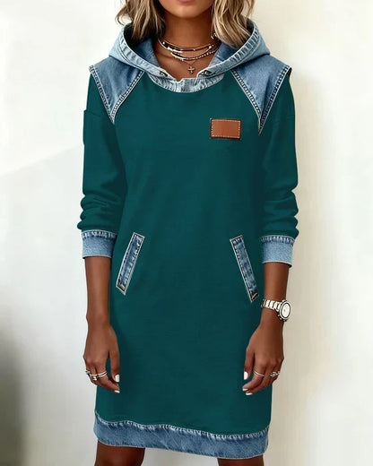 Alexa | Vestido con Capucha de Contraste Acogedor