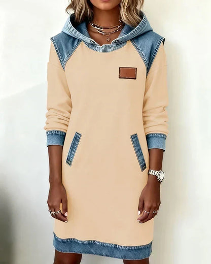 Alexa | Vestido con Capucha de Contraste Acogedor