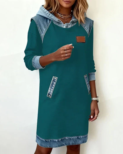 Alexa | Vestido con Capucha de Contraste Acogedor