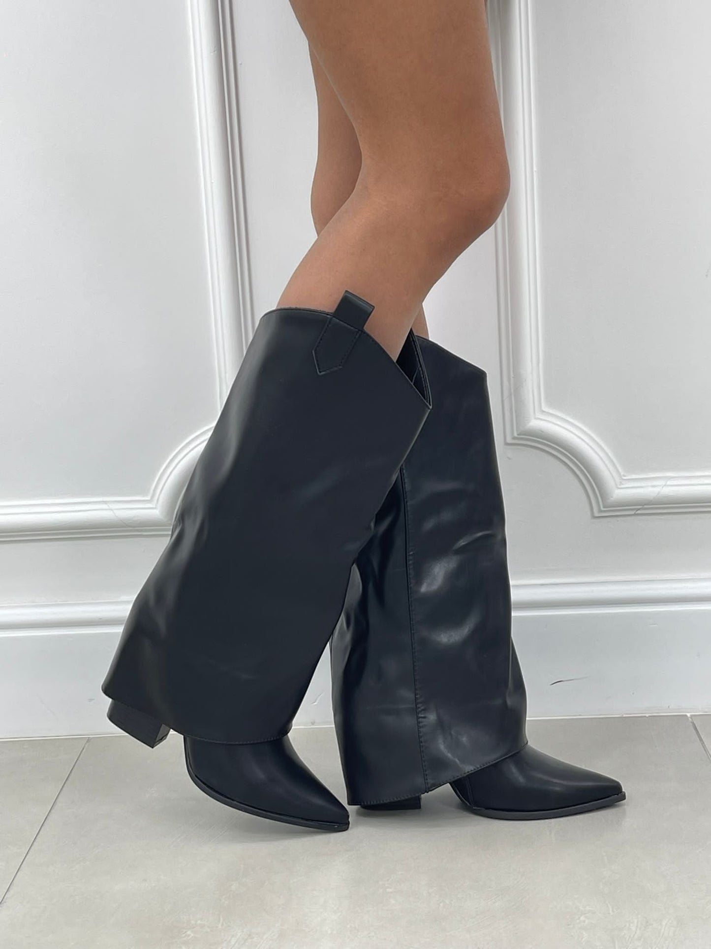 Élan Heeled Boot