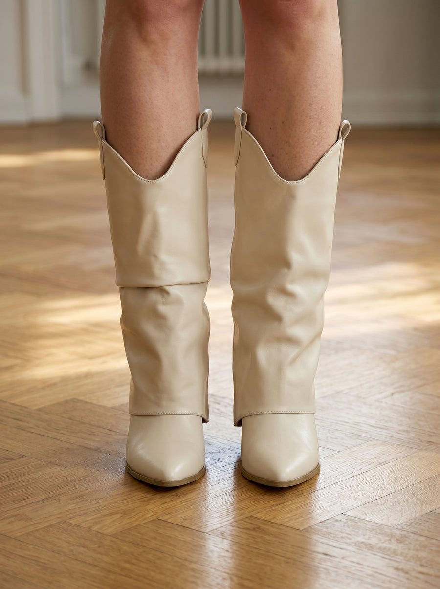 Élan Heeled Boot